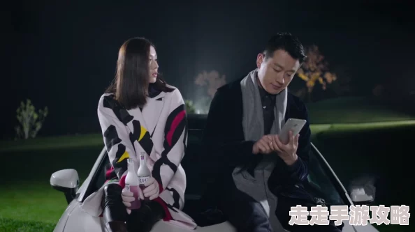 男主和女配啪慎入h：近期影视剧中男女配角关系引发热议，观众对角色设定的反响不一