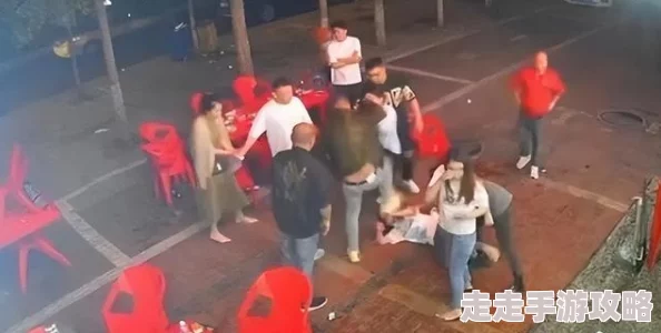 共情1V3：一名女子勇敢面对三名恶徒，成功激发共情力挽救自己生命令人震惊！