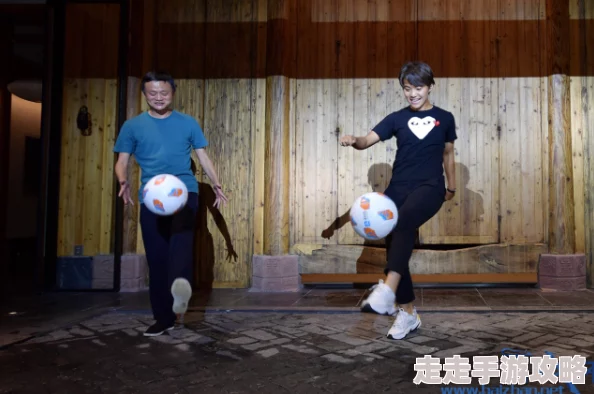 给18cm粗大体育老师口，近日校园内流传的奇闻引发热议，学生们纷纷讨论这位老师的教学风格与幽默感