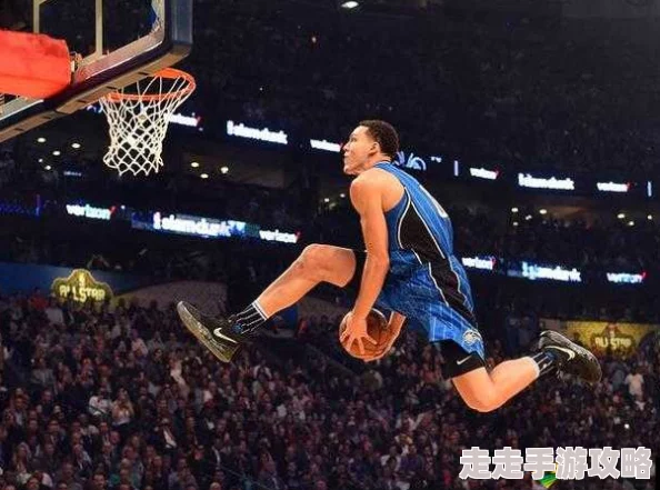 NBA巅峰对决中的扣篮技巧揭秘：全面解析高效扣篮方法与实战应用
