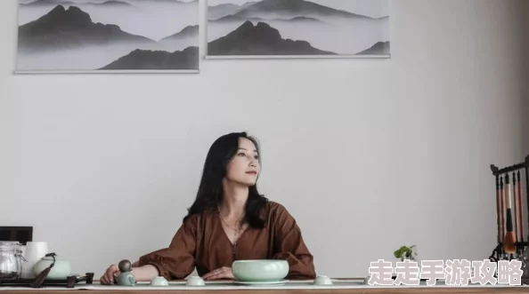 吕红刚进门看见，眼前的景象让他感到震惊与意外，仿佛一切都在瞬间改变了