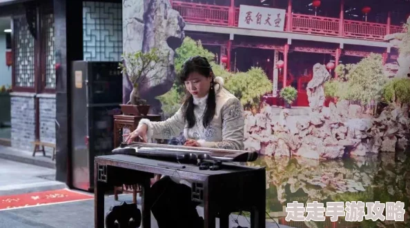 四大名妓之陈圆圆近日在京城举办古琴雅集，吸引众多文人墨客前来共赏