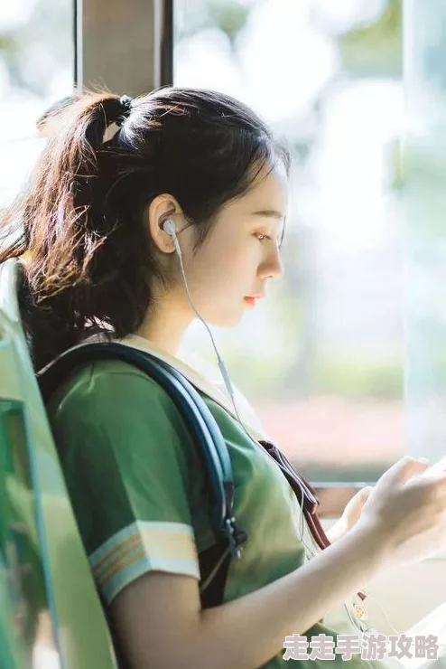 武林美妇问心追求内心的平和与真实，勇敢做自己，拥抱每一个明天