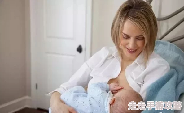 滴着奶水做着爱哺乳期妻子温柔的缠绵