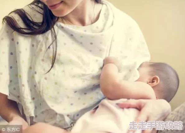 滴着奶水做着爱哺乳期妻子温柔的缠绵