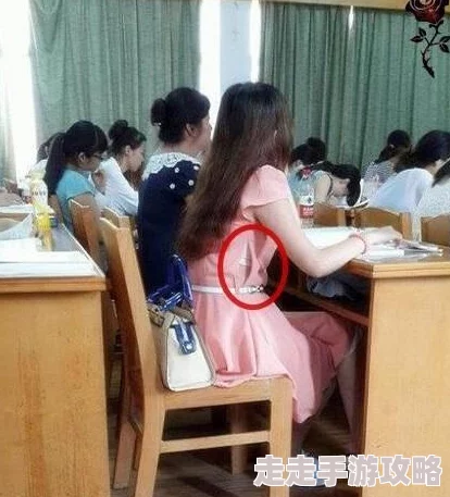 忘穿内裤被同桌摸同桌表示是无意触碰并已道歉双方家长介入协商