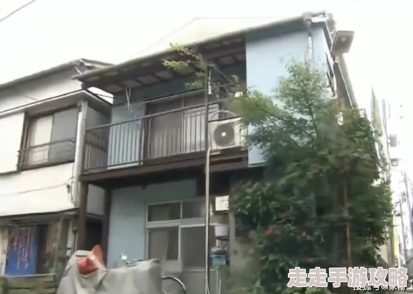 八零年代筒子楼日常一家三口喜迎新生命搬入更大单元房