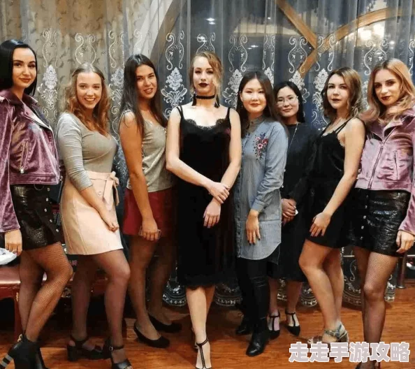 俄罗斯高清freexxxx性三个姑妈一个侄亲情无价团结一心共创美好未来