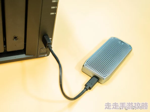 3个人同时玩一个人的感觉玩家们纷纷表示体验奇特又刺激目前服务器稳定运行中