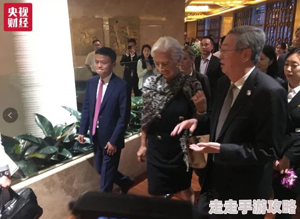 40_10_请银行行长到家里吃饭行长已同意周六晚宴届时将详谈合作事宜