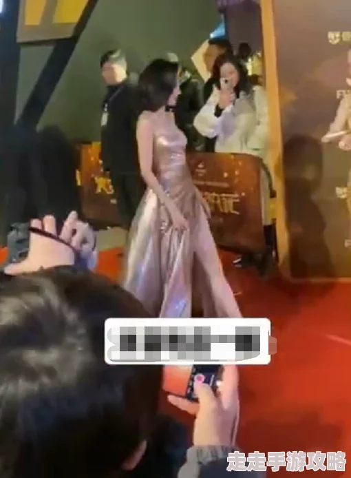 揉揉胸摸腿摸下面va视频内容低俗传播色情信息已被举报 揉揉胸摸腿摸下面va视频内容低俗传播色情信息已被举报