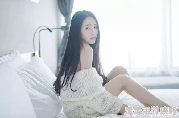 白丝校花扒腿自慰新增视角更刺激画面更清晰体验更佳 白丝校花扒腿自慰新增视角更刺激画面更清晰体验更佳