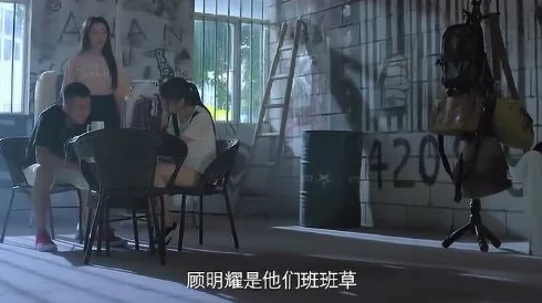 人C交BBBwBBBwBBBw内容低俗无聊，浪费时间，毫无价值，剧情尴尬演技生硬，不推荐观看