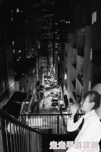 午夜成年人探索爱与孤独的都市夜生活众生相