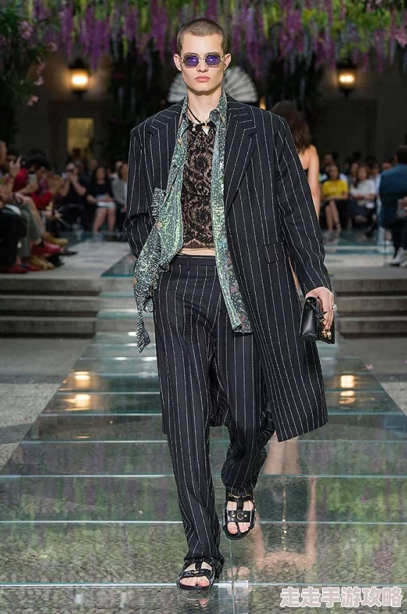 重大爆料!《最终幻想7 永恒危机》下载量惊人突破1000万新里程碑 重大爆料!《最终幻想7 永恒危机》下载量惊人突破1000万新里程碑